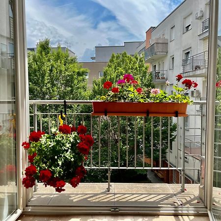 Feel Home Deluxe Corvin # Free Parking # Ac # Elevator Будапешт Екстер'єр фото