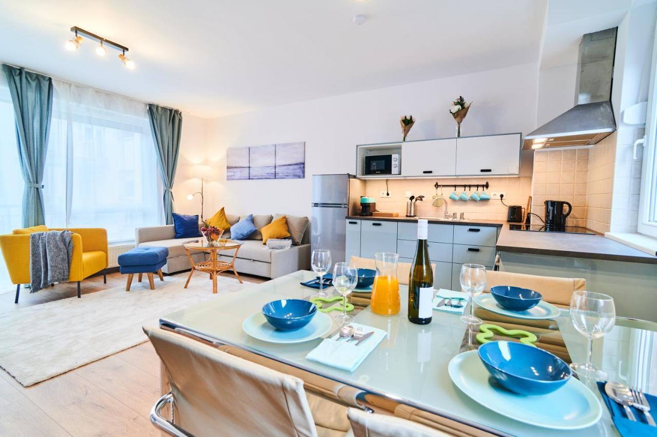 Feel Home Deluxe Corvin # Free Parking # Ac # Elevator Будапешт Екстер'єр фото